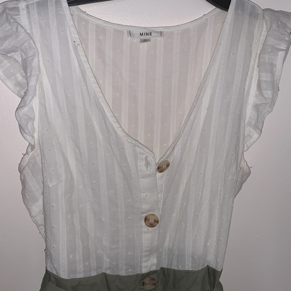Super cute never worn button up dress white and green size med - Picture 2 of 7